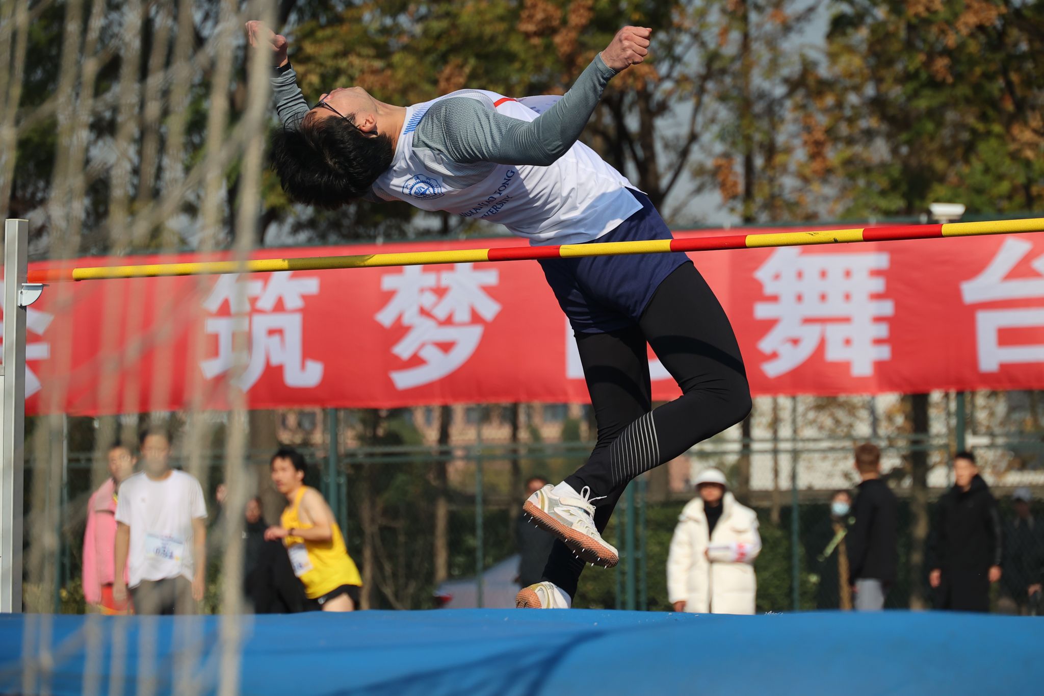 A8体育平台