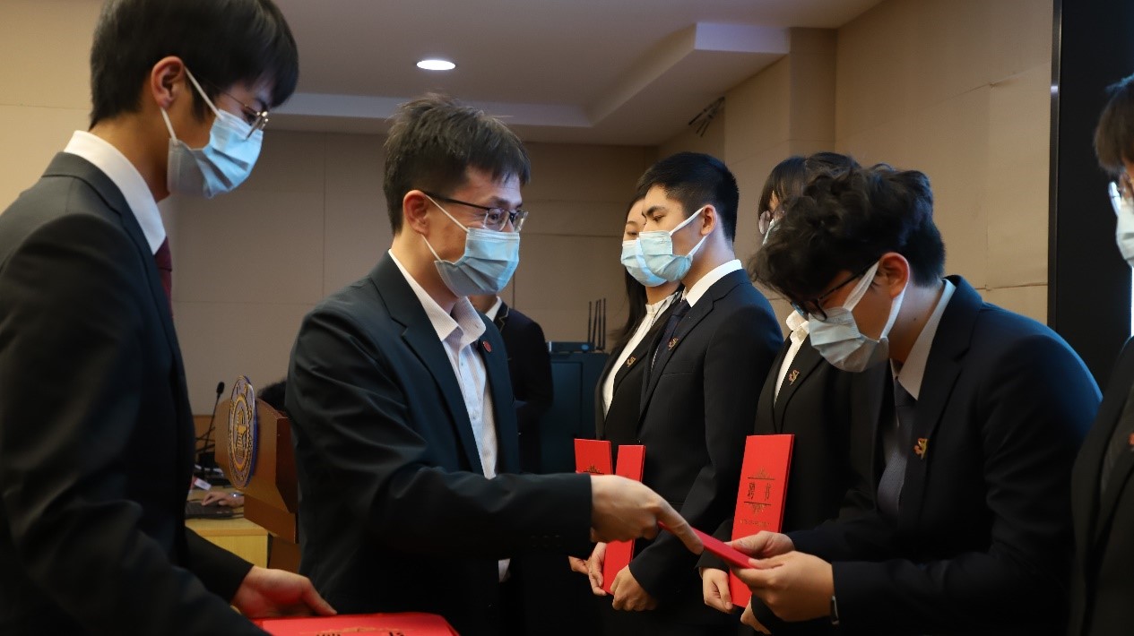 A8体育客户端